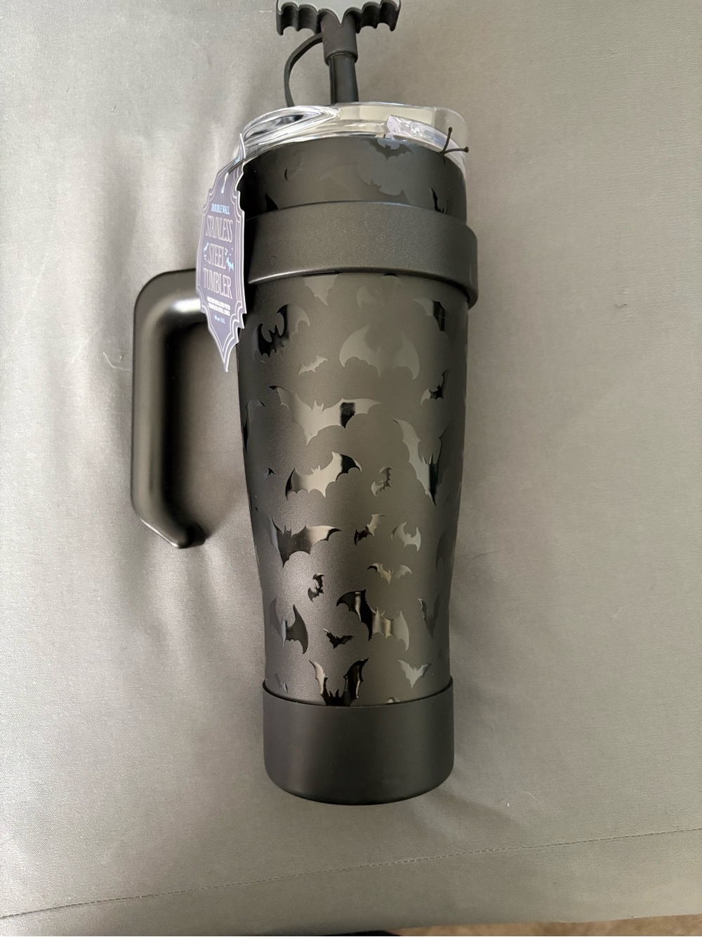 Black Bat Pattern Hydraflow Mug with Handle